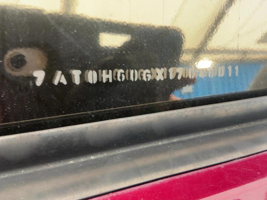 Photo '15' of Toyota Hilux Surf Photo '15' of Toyota Hilux Surf
