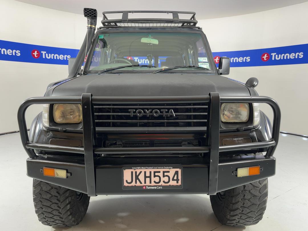 Photo '2' of Toyota Landcruiser Prado