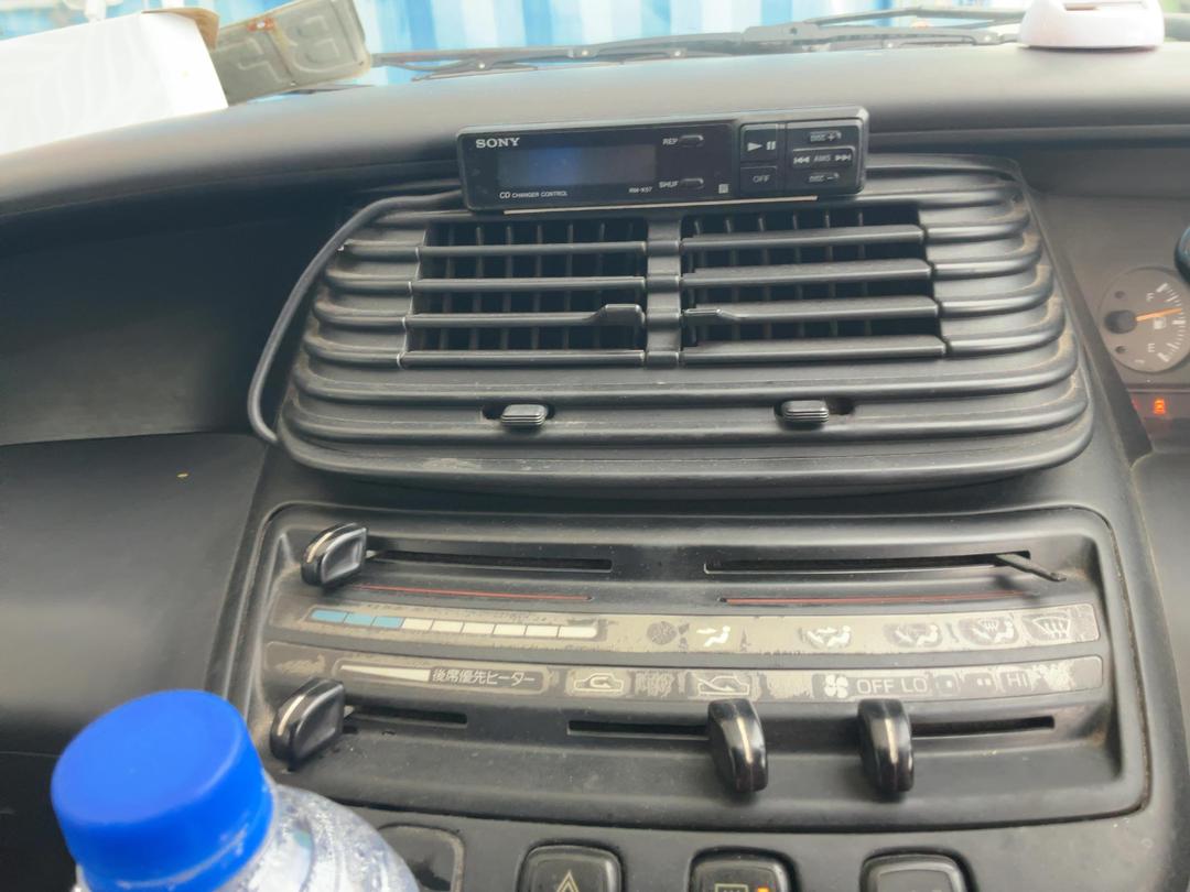 Photo '10' of Toyota Lucida Estima