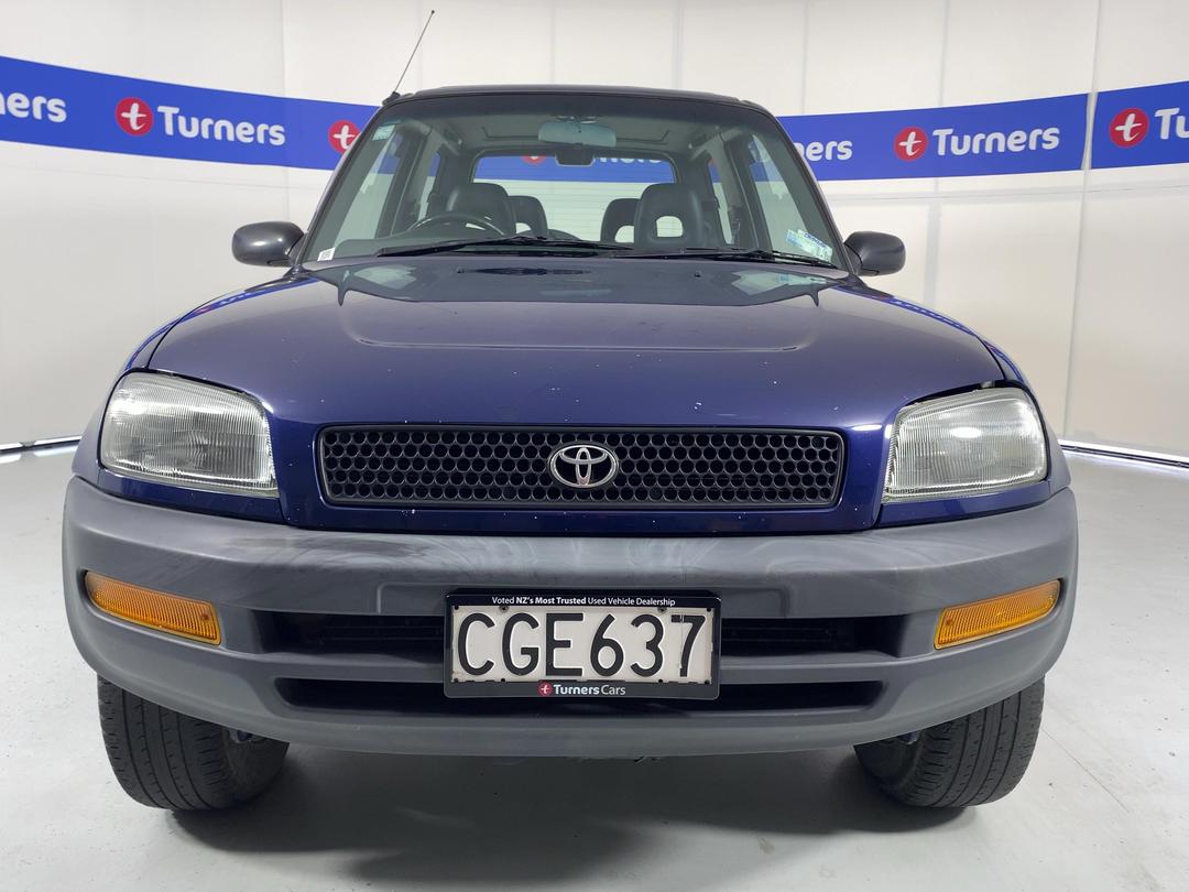Photo '2' of Toyota Rav4