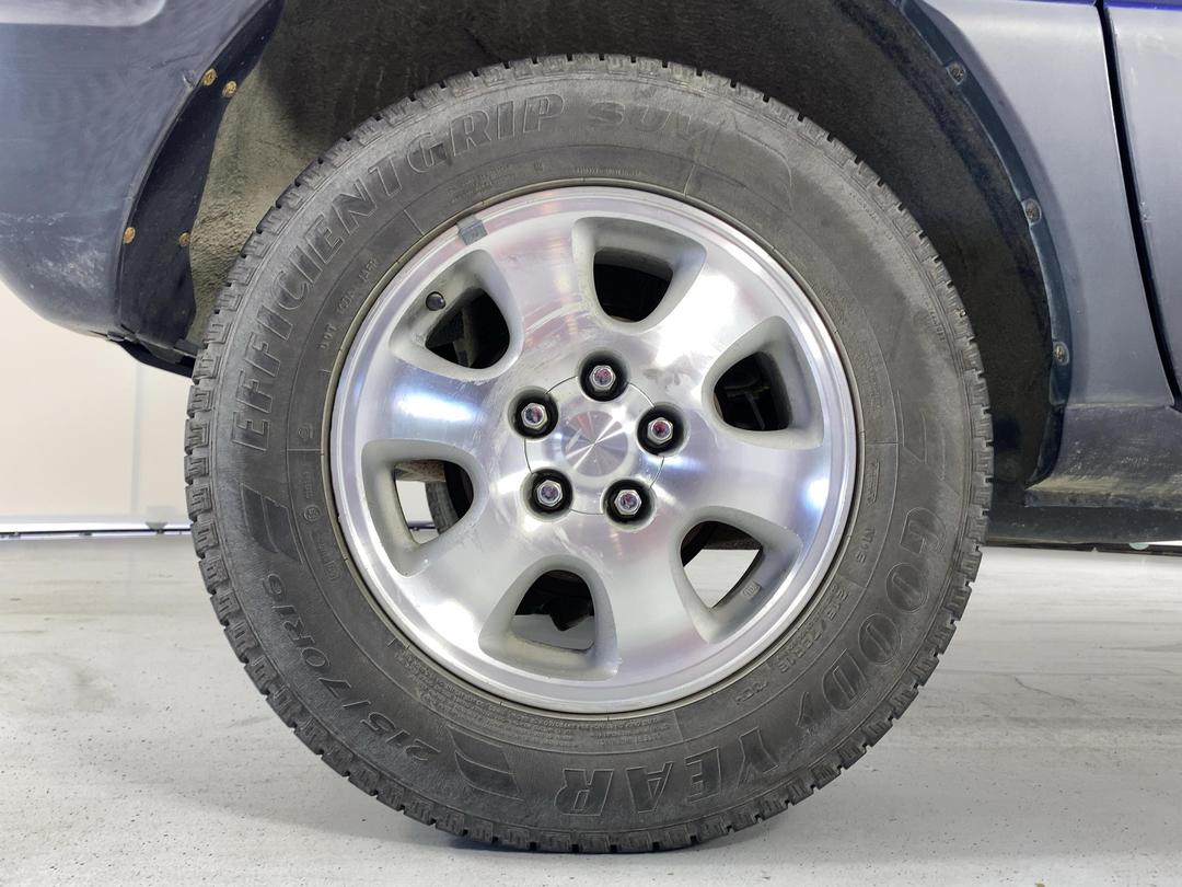 Photo '12' of Toyota Rav4