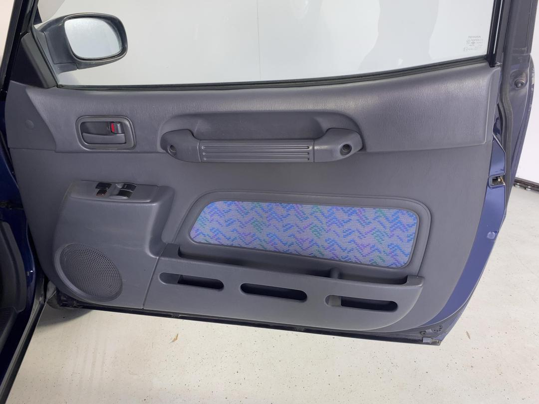 Photo '15' of Toyota Rav4