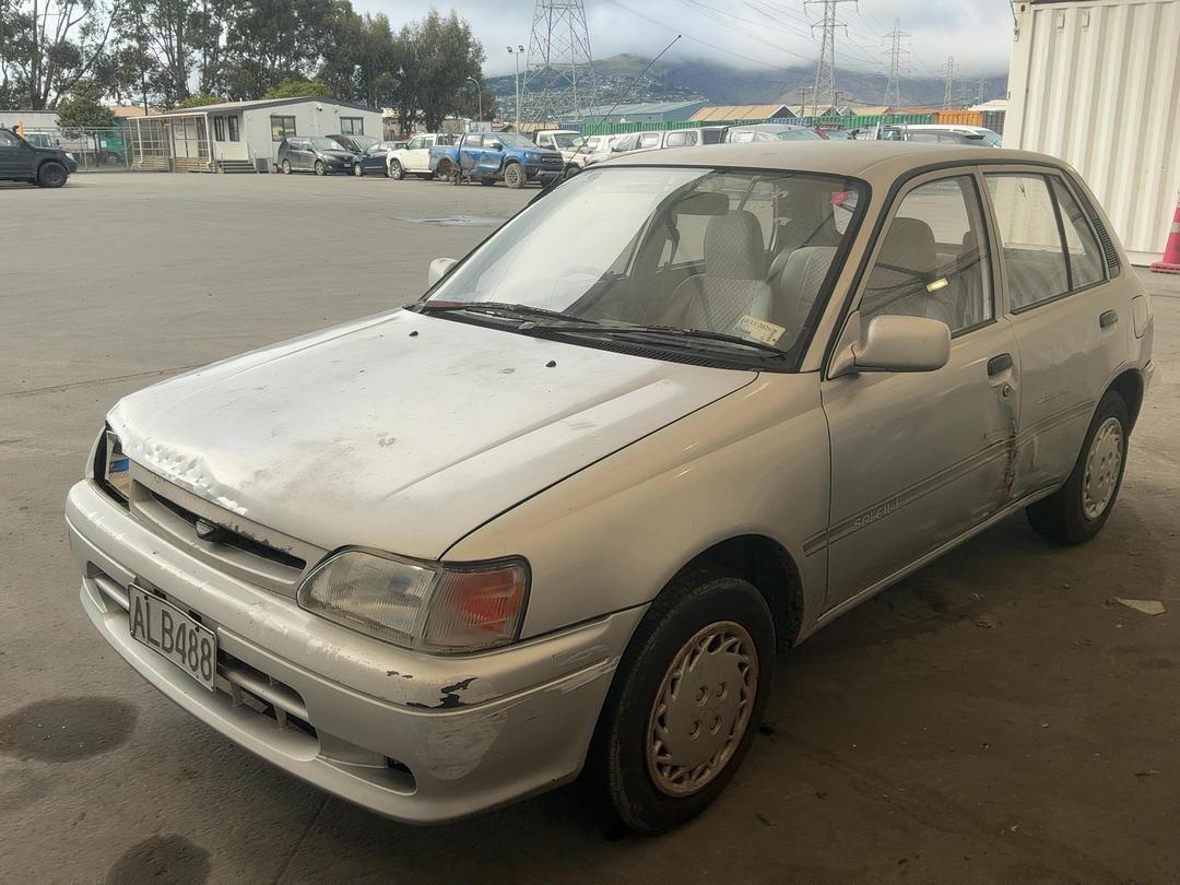 Photo '5' of Toyota Starlet Photo '5' of Toyota Starlet