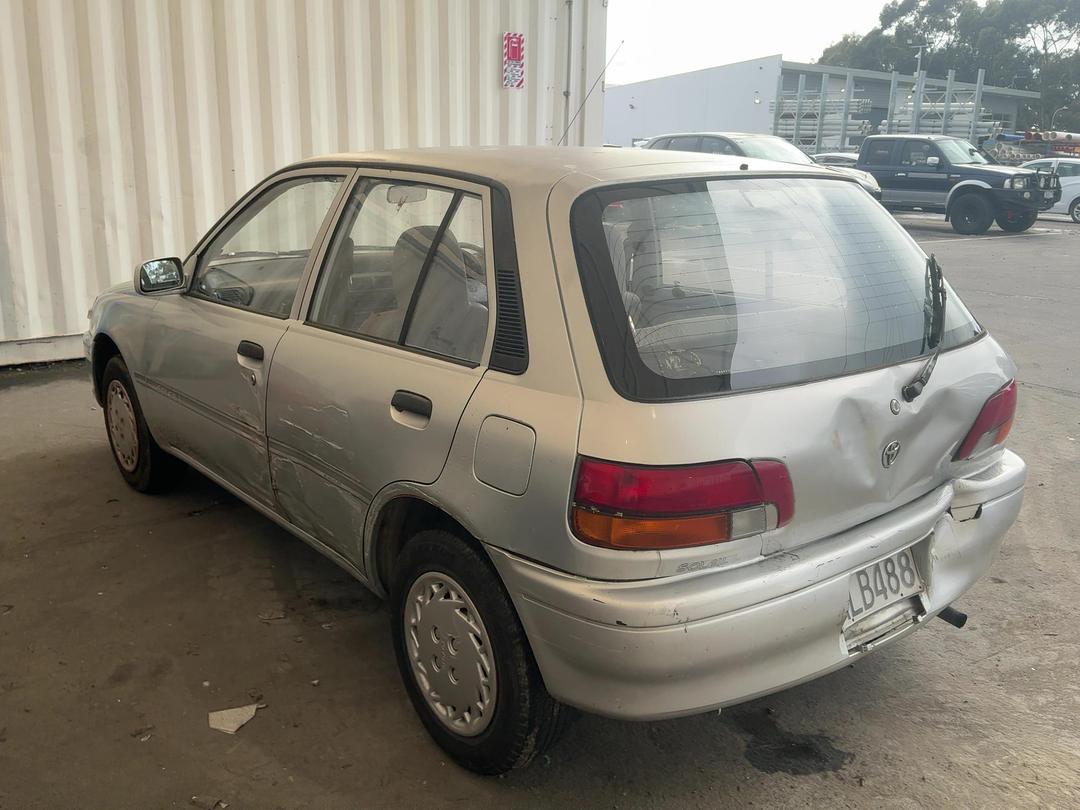 Photo '7' of Toyota Starlet Photo '7' of Toyota Starlet
