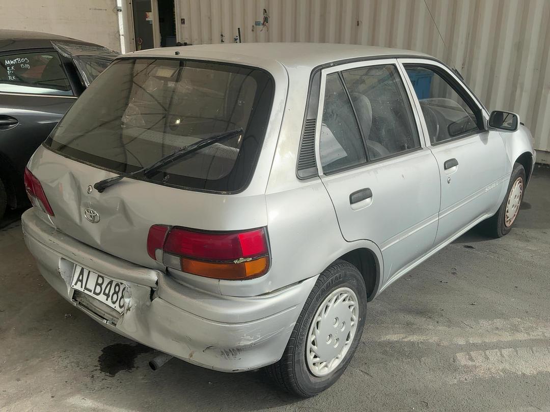 Photo '9' of Toyota Starlet Photo '9' of Toyota Starlet