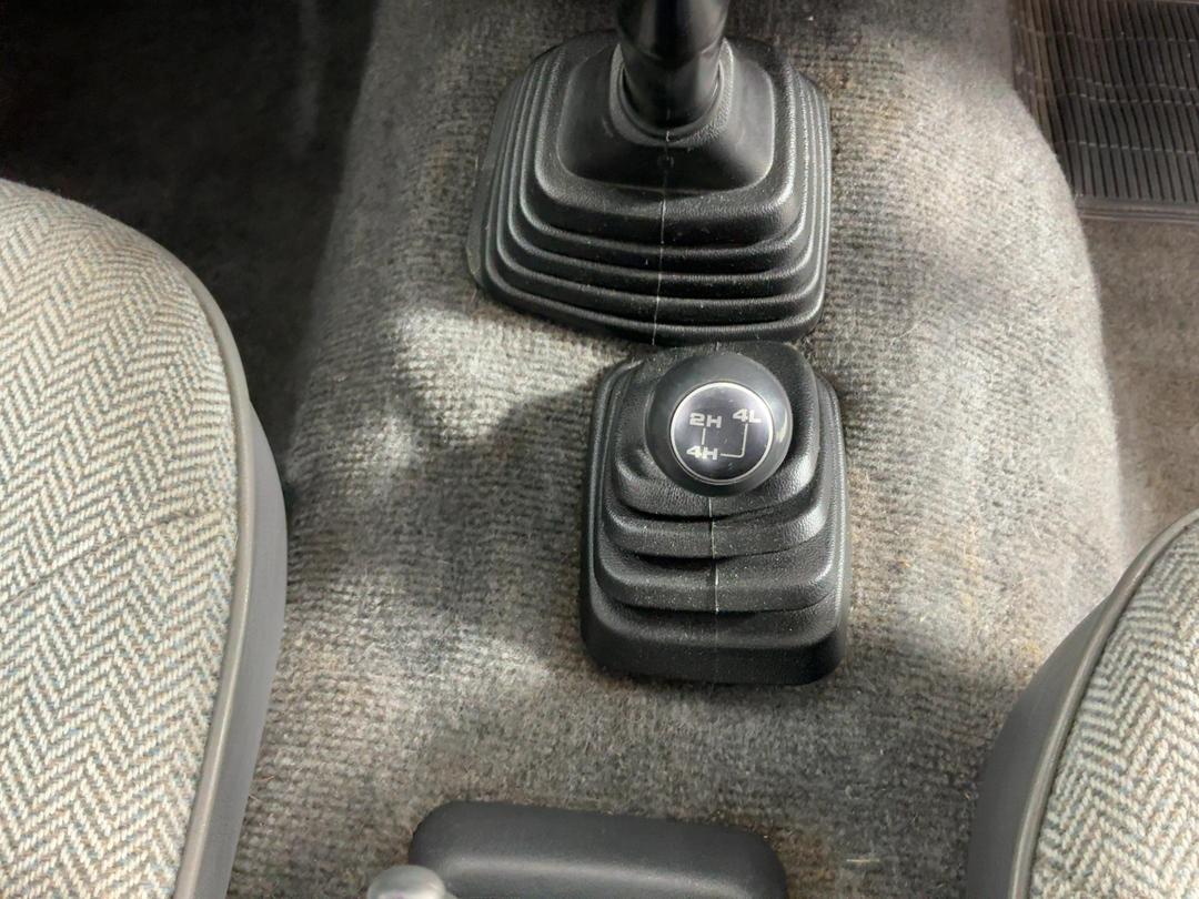 Photo '22' of Daihatsu Rocky