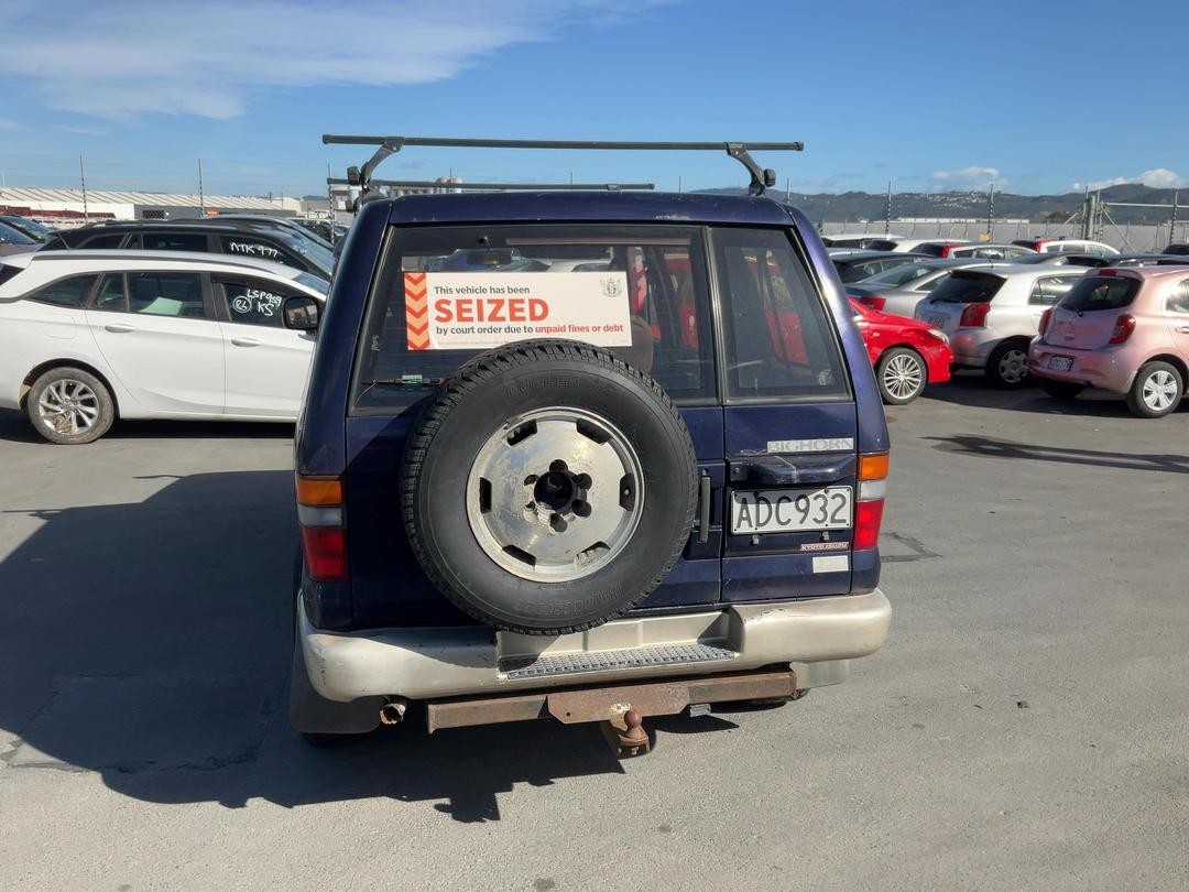 Photo '7' of Isuzu Bighorn Photo '7' of Isuzu Bighorn