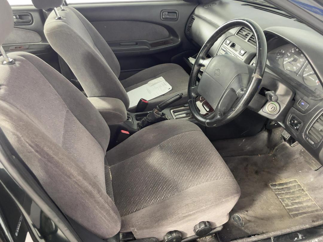 Photo '16' of Nissan Cefiro