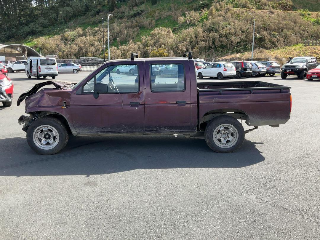 Photo '5' of Nissan Navara D/C W/S DSL