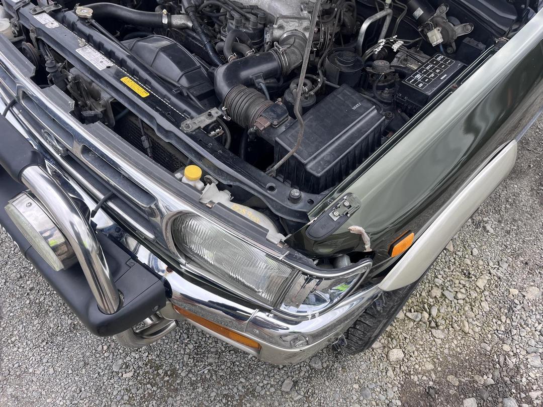 Photo '9' of Nissan Terrano