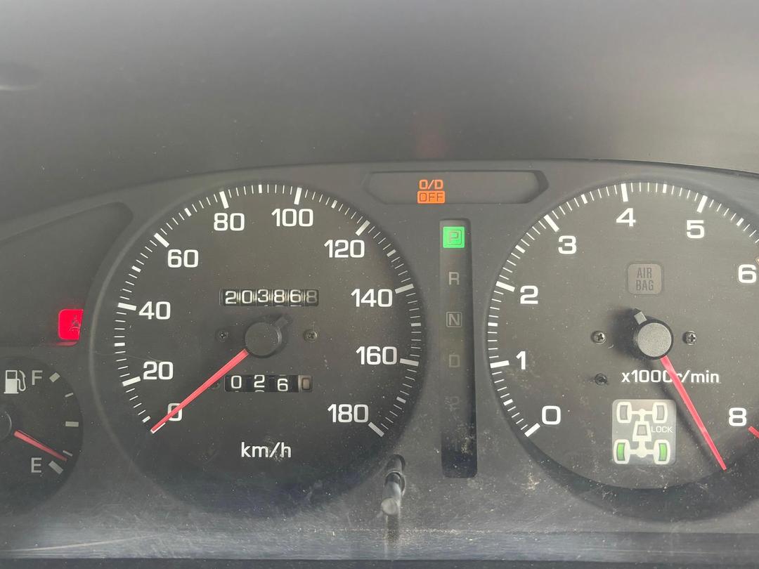 Photo '13' of Nissan Terrano