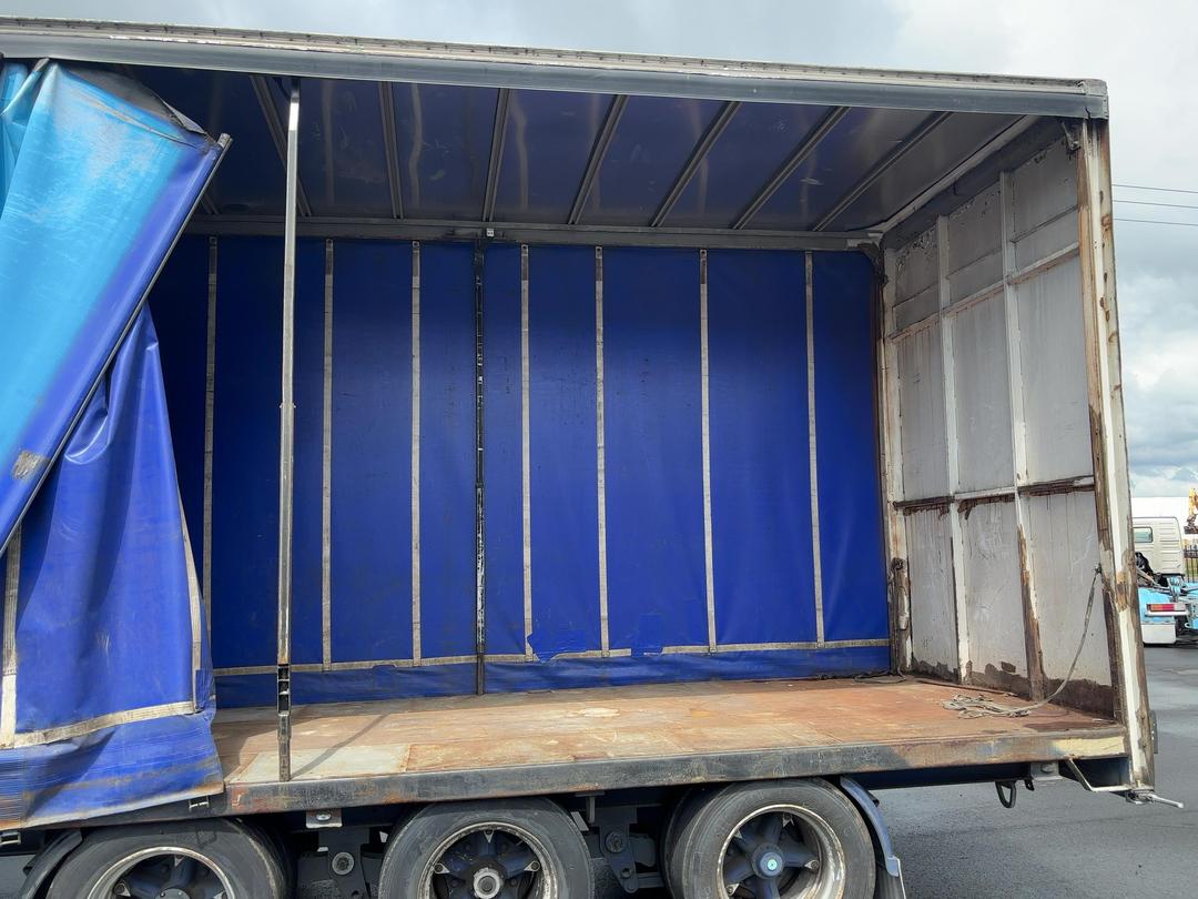 Photo '17' of STEELBRO SB5456 Curtainsider Semi