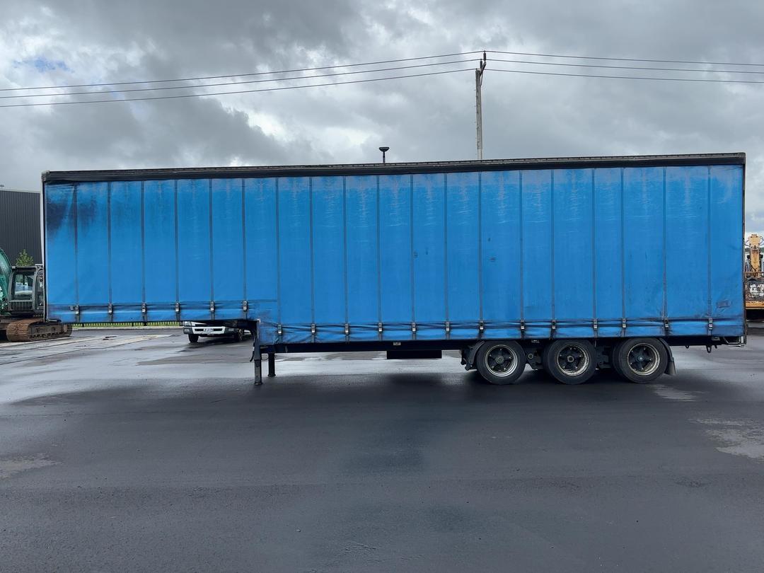 Photo '8' of STEELBRO SB5456 Curtainsider Semi