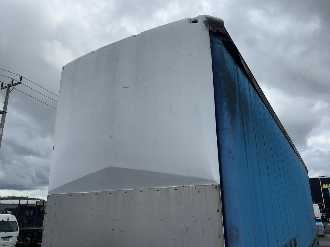 Photo '32' of STEELBRO SB5456 Curtainsider Semi