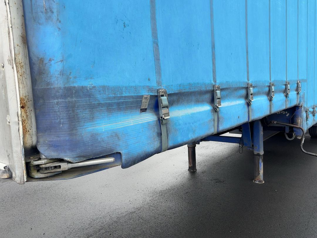Photo '33' of STEELBRO SB5456 Curtainsider Semi