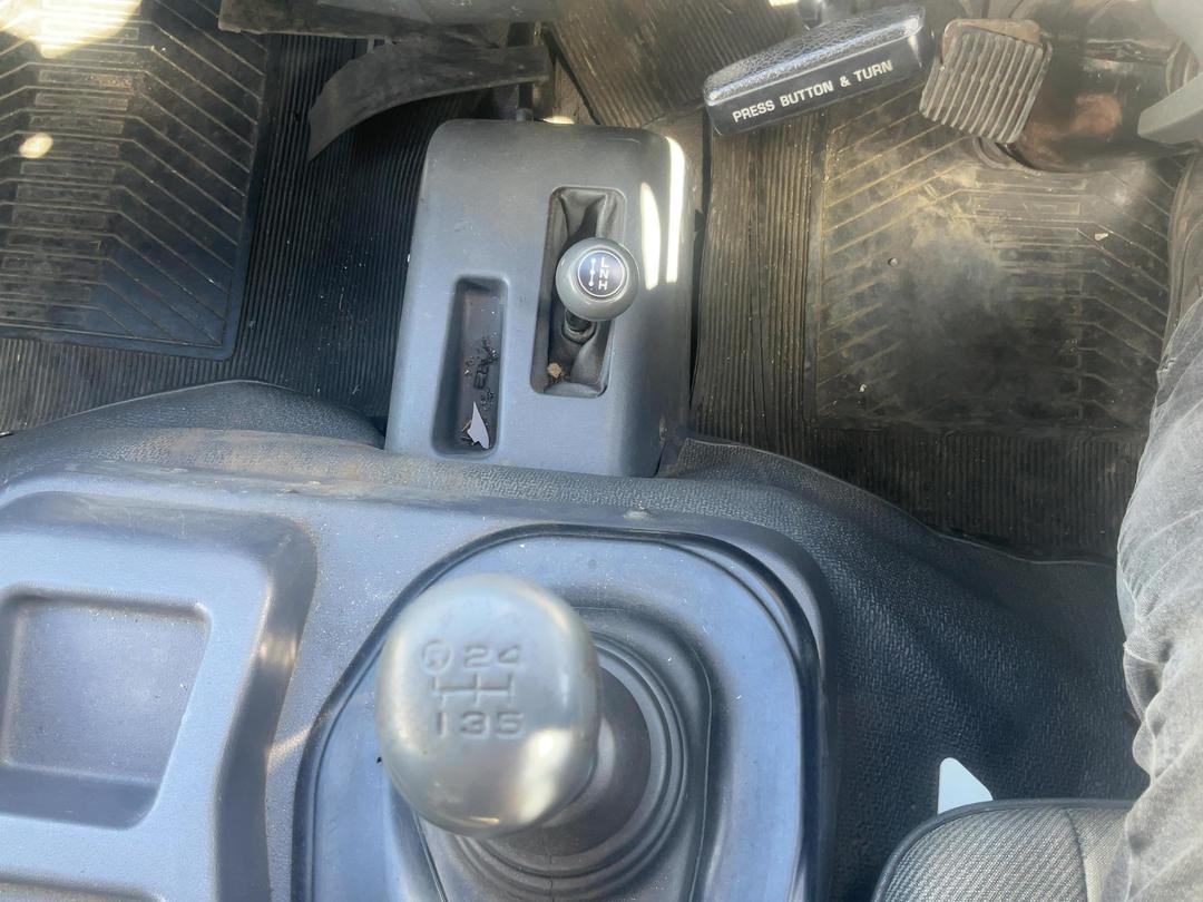 Photo '14' of Toyota Dyna 200 Double Cab - Flat Deck