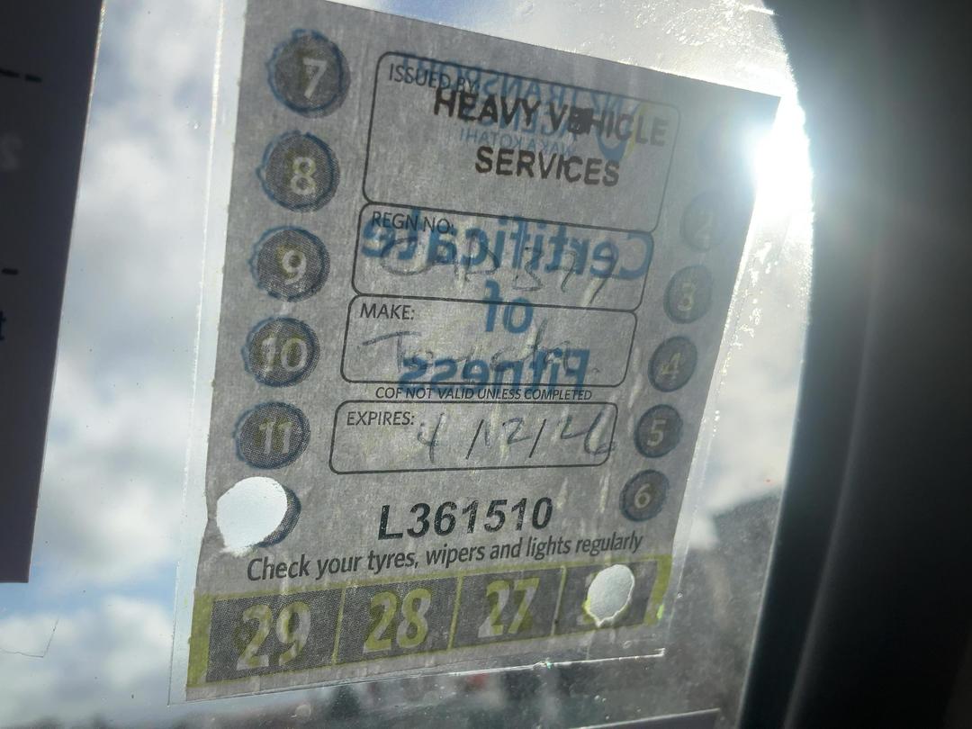 Photo '37' of Toyota Dyna 200 Double Cab - Flat Deck