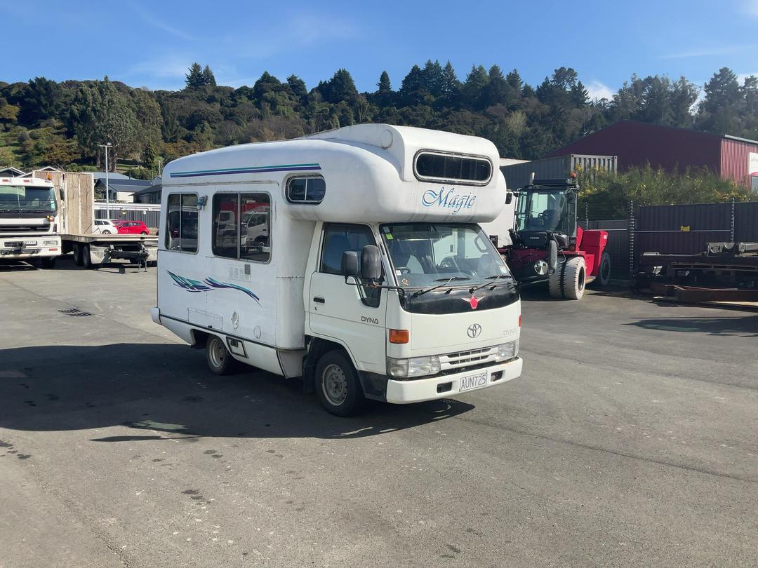 Photo '2' of Toyota Dyna YY201 Motorhome Photo '2' of Toyota Dyna YY201 Motorhome