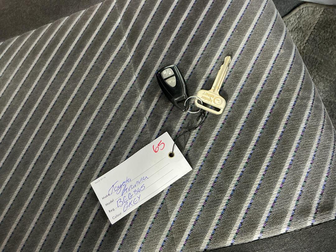 Photo '21' of Toyota Granvia