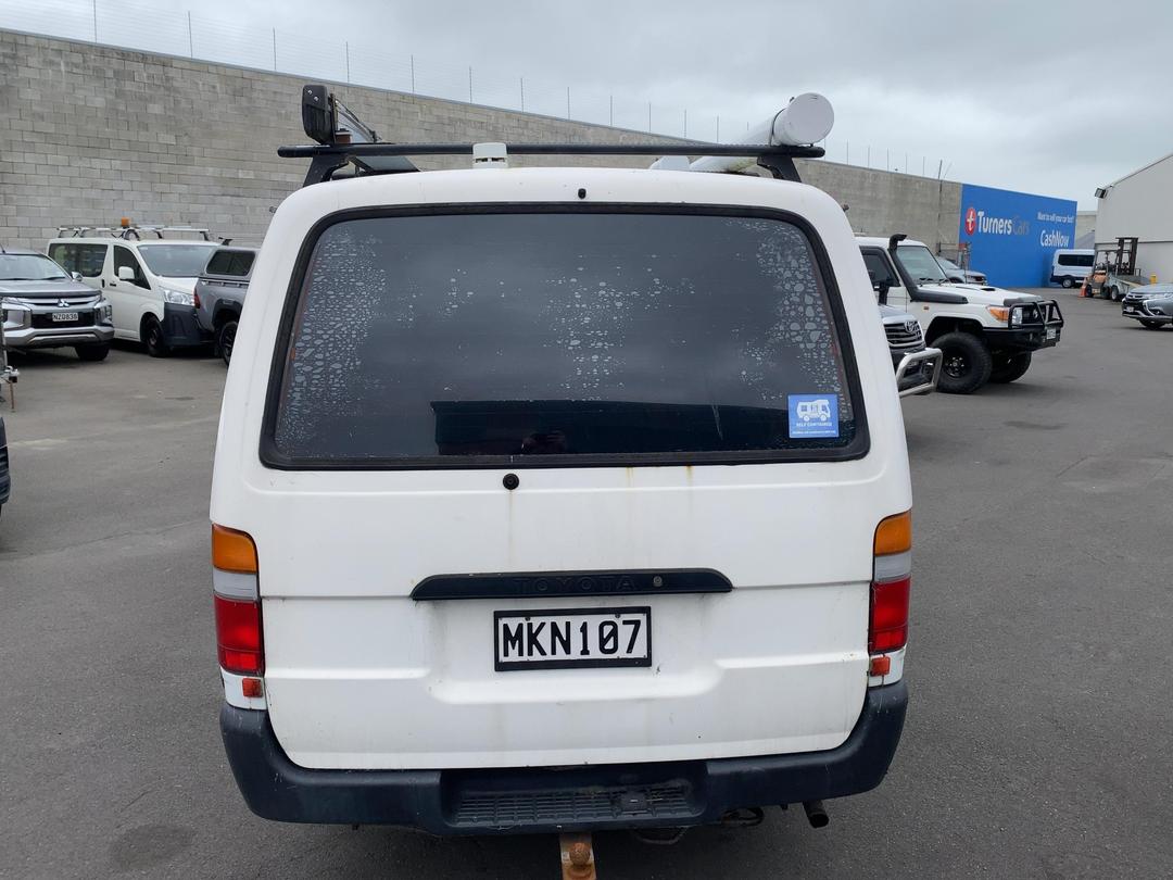 Photo '5' of Toyota Hiace ZL Photo '5' of Toyota Hiace ZL