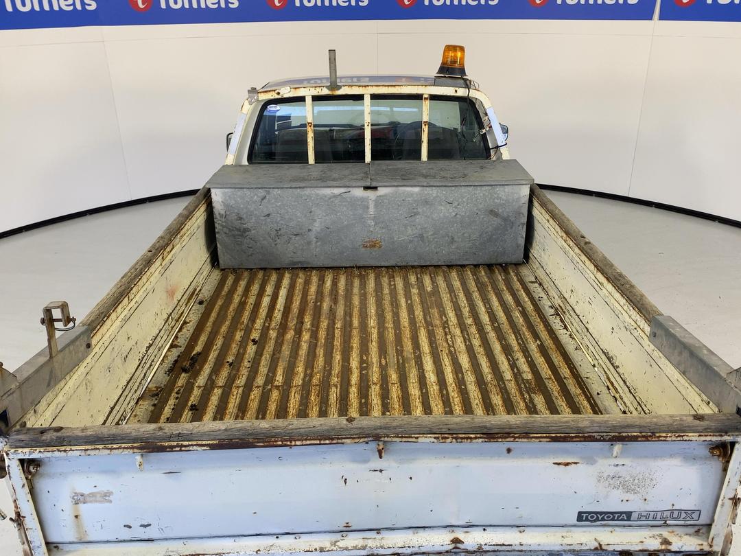 Photo '14' of Toyota Hilux