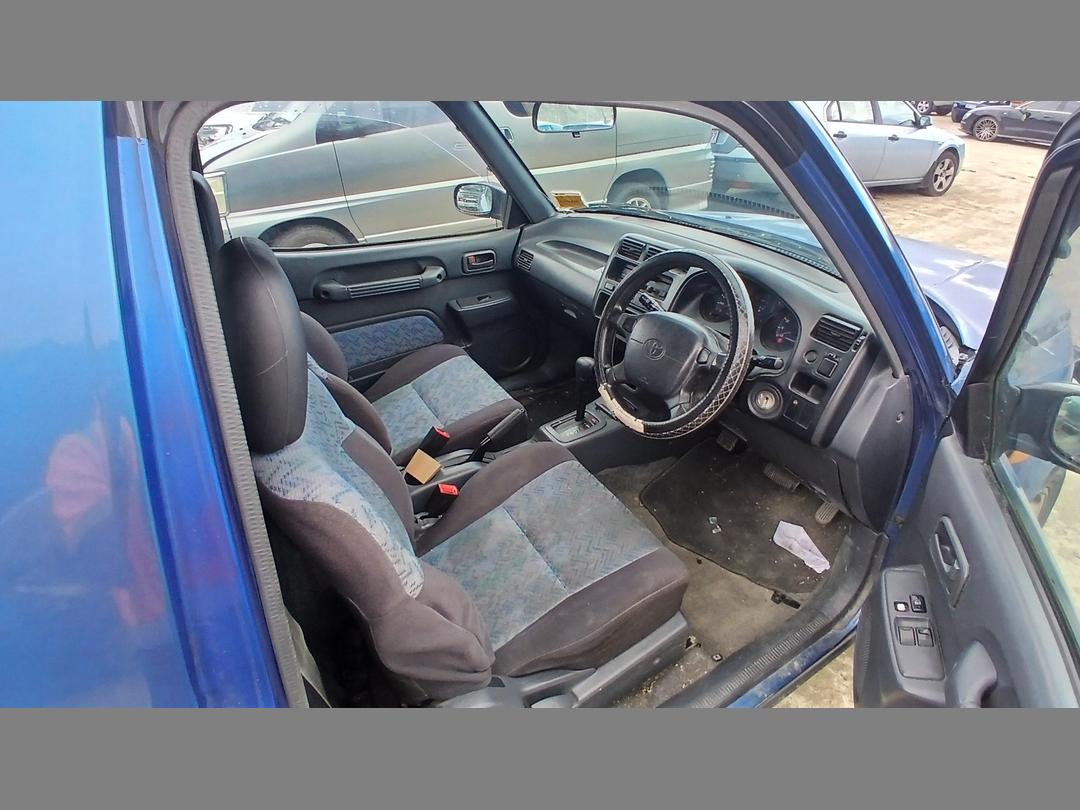 Photo '5' of Toyota Rav4 Photo '5' of Toyota Rav4