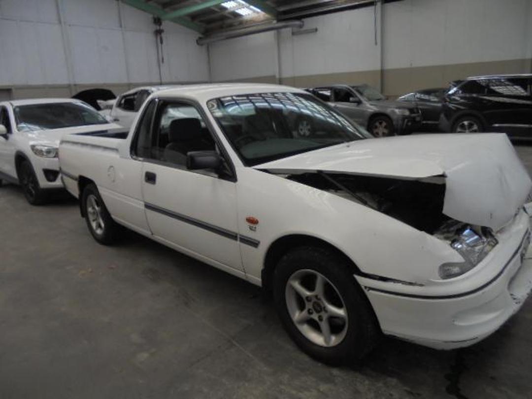 Photo '2' of Holden Commodore UTE Photo '2' of Holden Commodore UTE