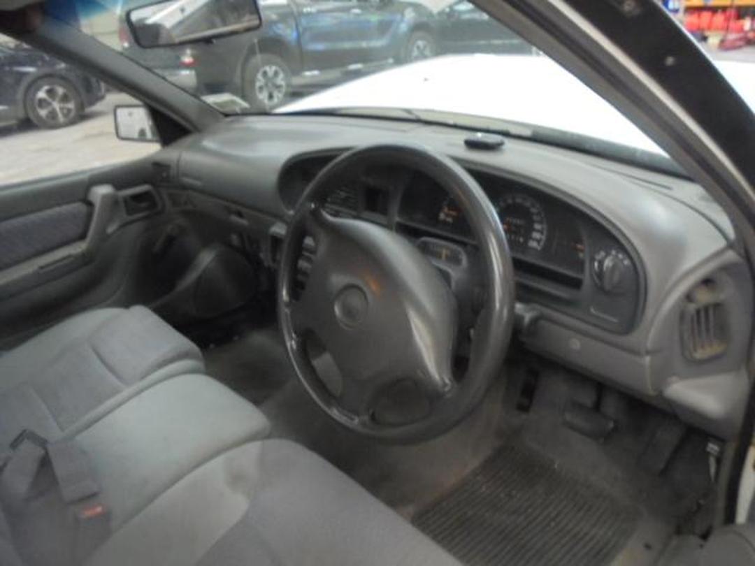 Photo '8' of Holden Commodore UTE Photo '8' of Holden Commodore UTE