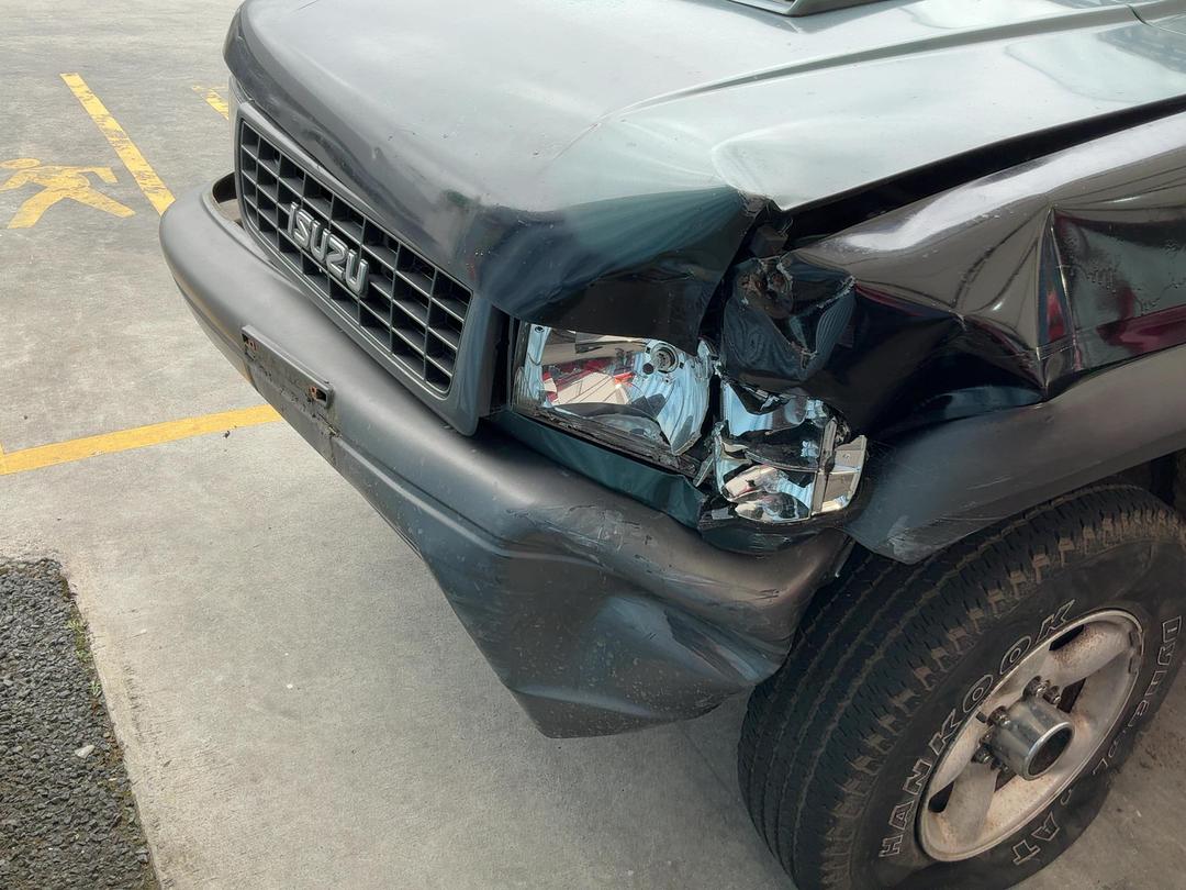 Photo '6' of Isuzu Bighorn Plaisir 3.1D Photo '6' of Isuzu Bighorn Plaisir 3.1D