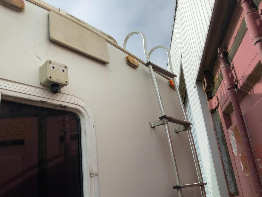 Photo '26' of Isuzu ELF Motorhome