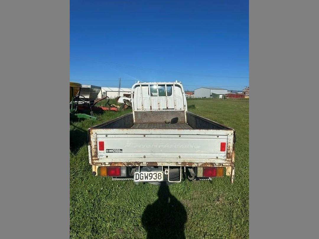 Photo '10' of Isuzu ELF Flat Deck