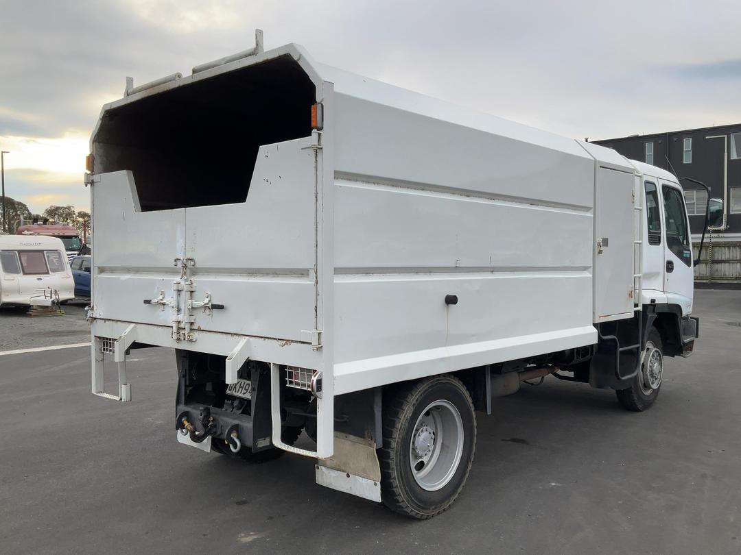 Photo '4' of Isuzu FORWARD Tipper