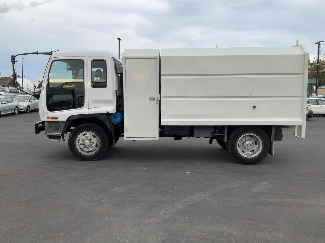 Photo '7' of Isuzu FORWARD Tipper