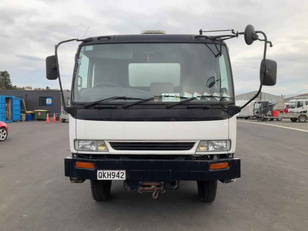 Photo '9' of Isuzu FORWARD Tipper