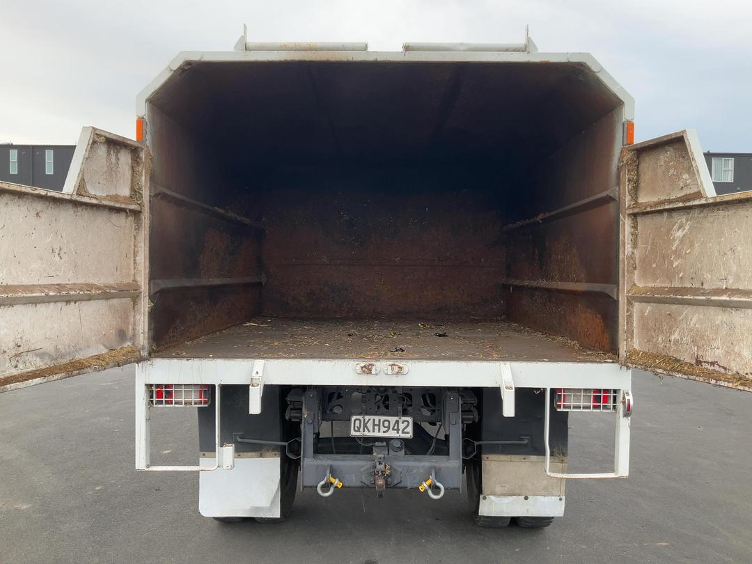 Photo '21' of Isuzu FORWARD Tipper