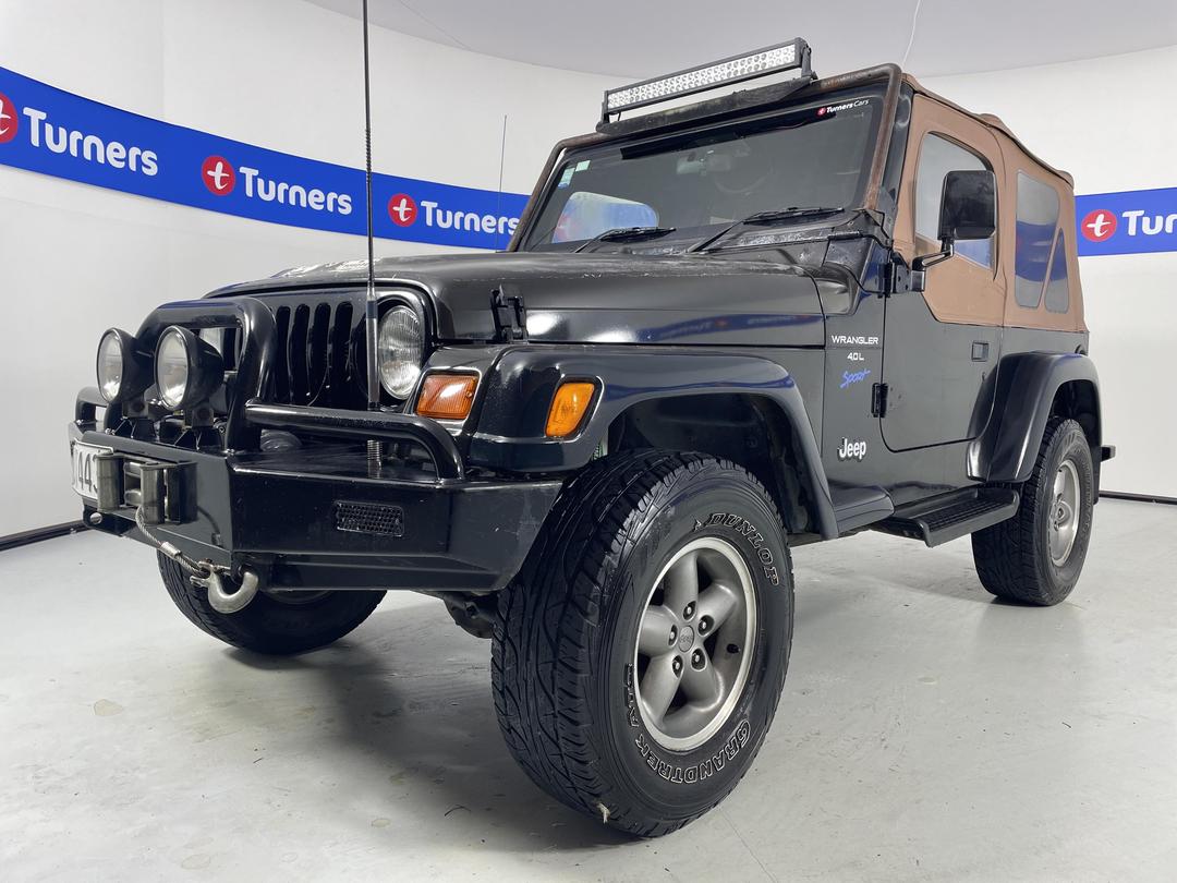 Photo '4' of Jeep Wrangler