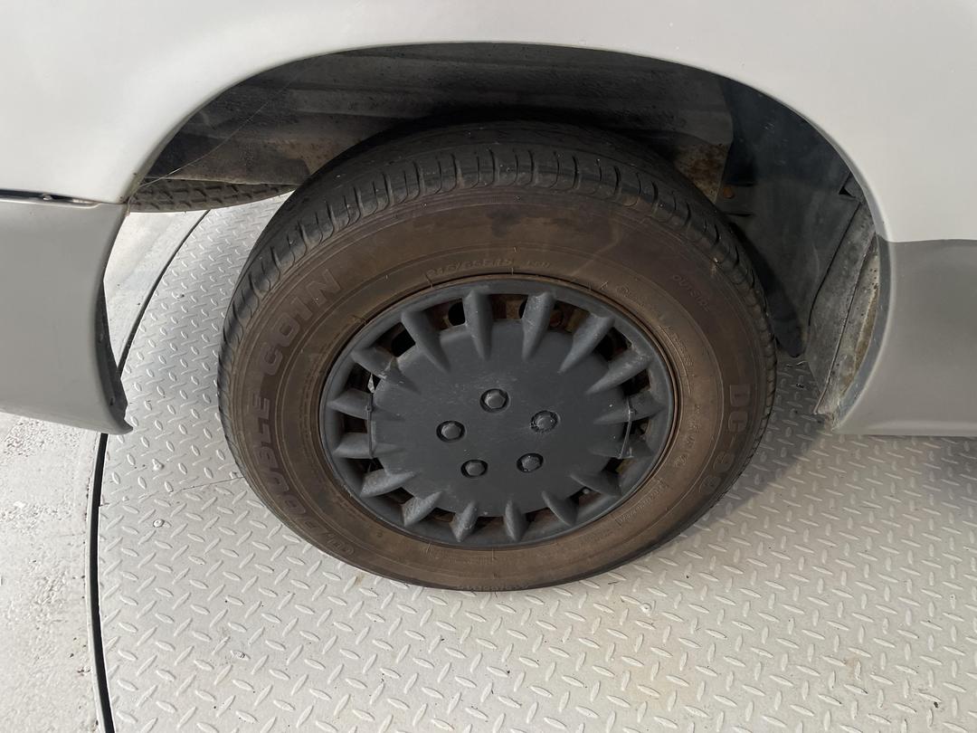 Photo '12' of Mazda Bongo