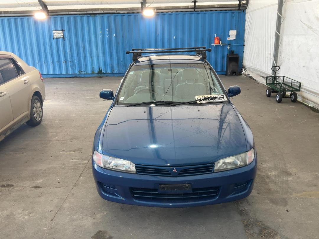 Photo '5' of Mitsubishi Lancer Glxi Photo '5' of Mitsubishi Lancer Glxi