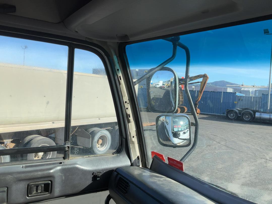 Photo '28' of Nissan Diesel CG45 Transporter