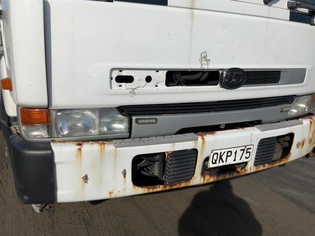 Photo '34' of Nissan Diesel CG45 Transporter