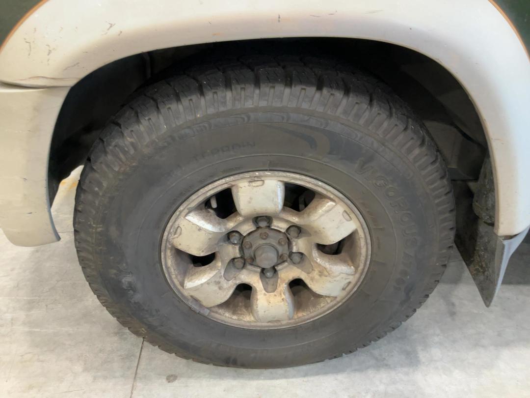 Photo '10' of Nissan Terrano R3M-R