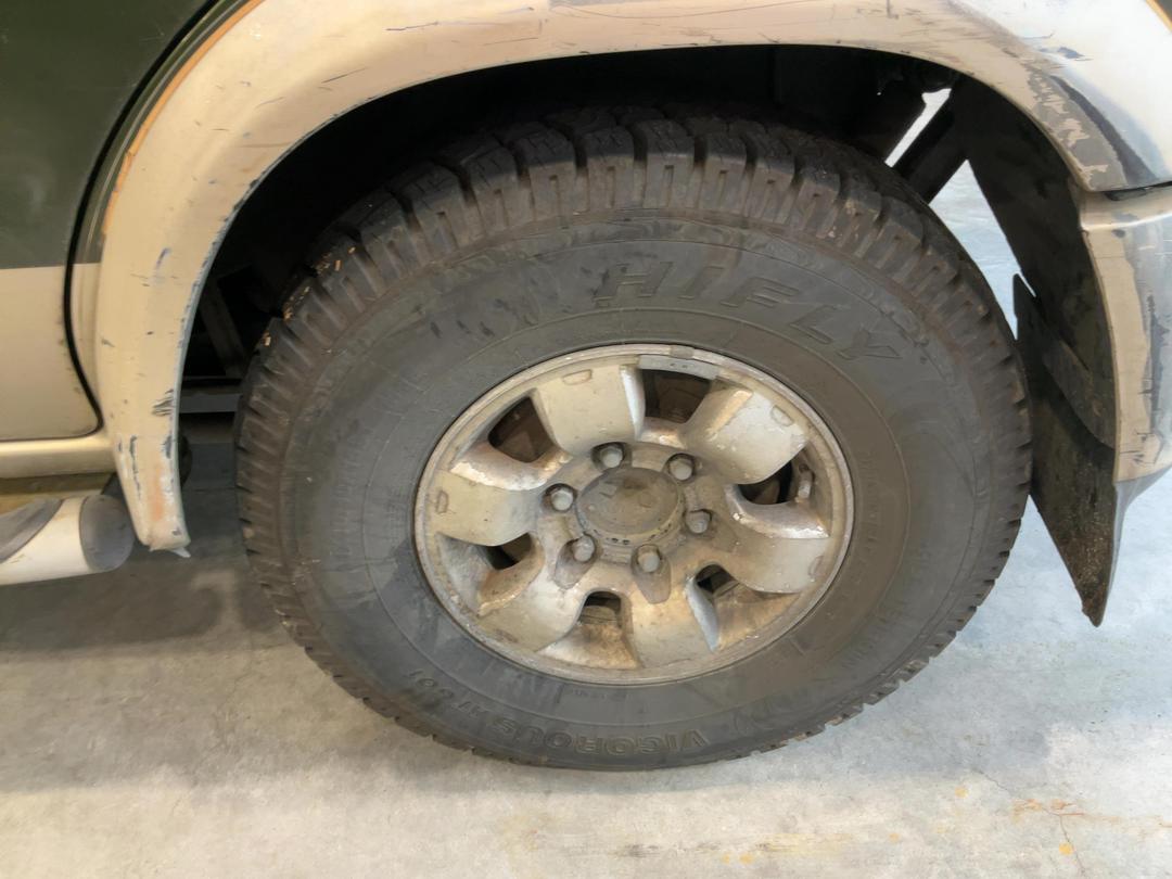 Photo '11' of Nissan Terrano R3M-R