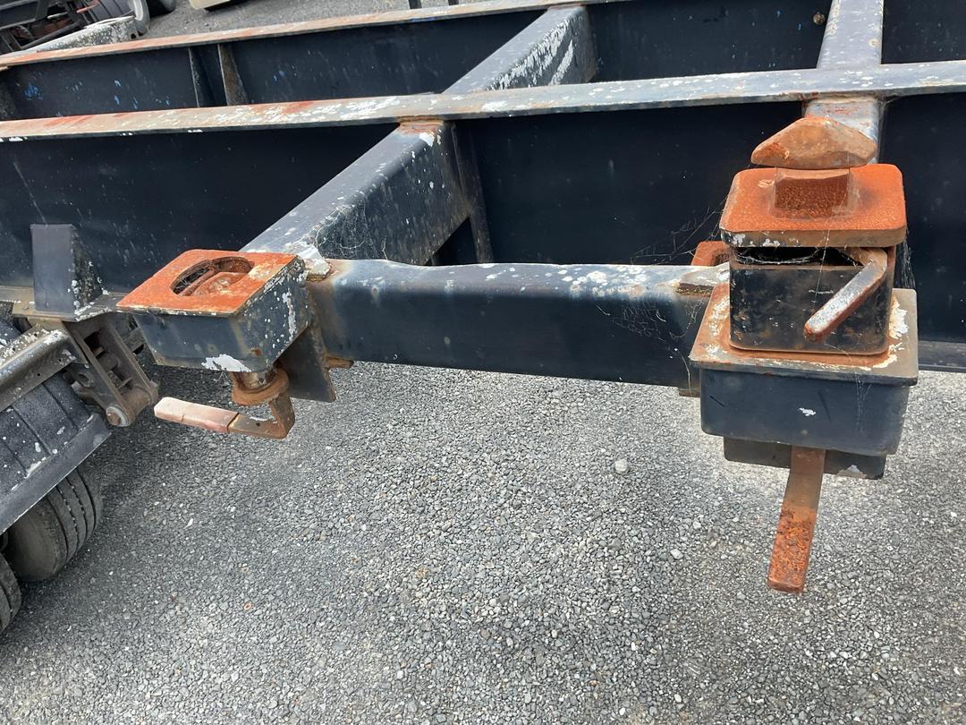 Photo '13' of STEELBRO SBSK33 SBS676 Skeletal Semi