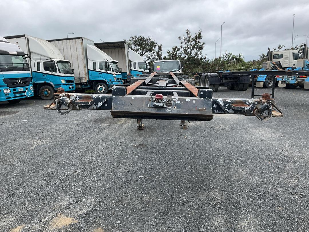 Photo '9' of STEELBRO SBSK33 SBS676 Skeletal Semi