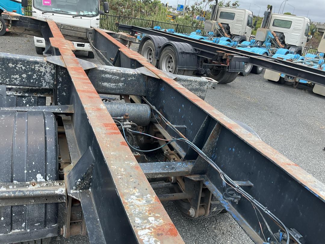 Photo '14' of STEELBRO SBSK33 SBS676 Skeletal Semi