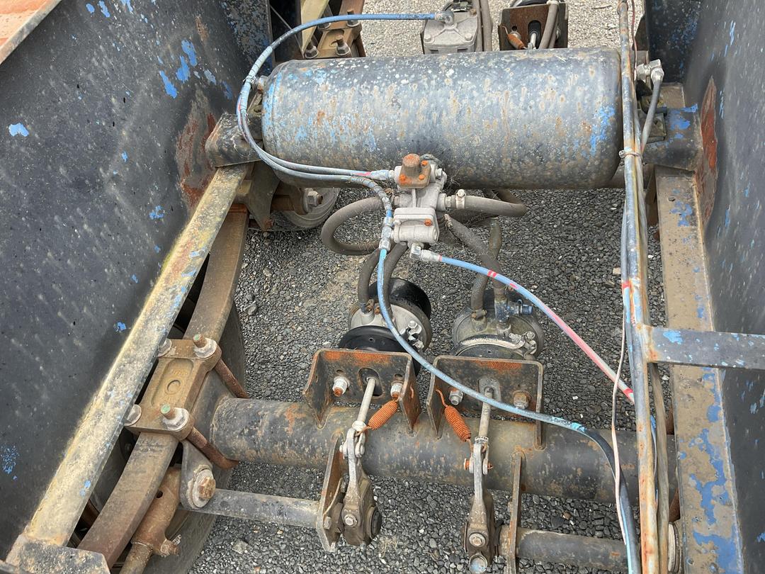 Photo '20' of STEELBRO SBSK33 SBS676 Skeletal Semi