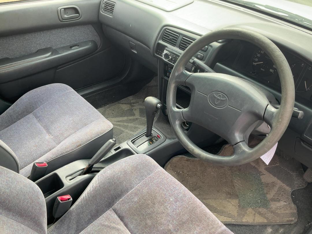 Photo '10' of Toyota Corolla LX Photo '10' of Toyota Corolla LX