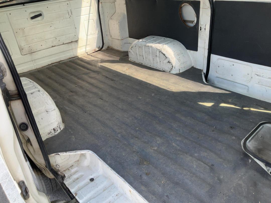 Photo '12' of Toyota Hiace