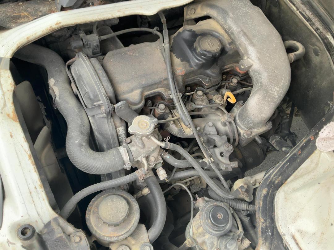 Photo '2' of Toyota Hiace