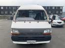 Thumbnail '3' of Toyota Hiace
